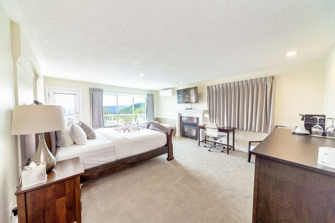 Imagen general del Hotel Villa Eyrie Resort, Area A (Mill Bay / Malahat). Foto 6