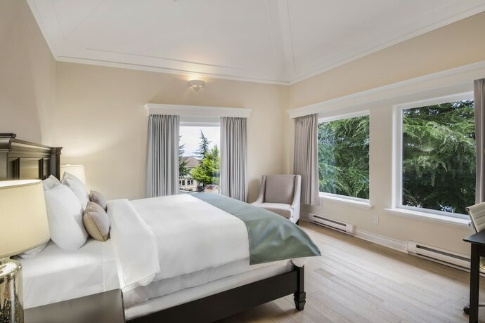 Imagen general del Hotel Villa Eyrie Resort, Area A (Mill Bay / Malahat). Foto 10