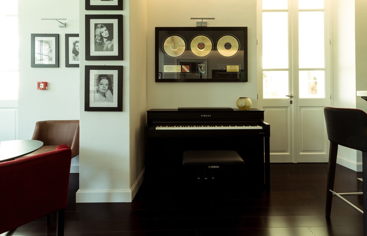 Imagen del bar/restaurante del Hotel Villa Fanny. Foto 6