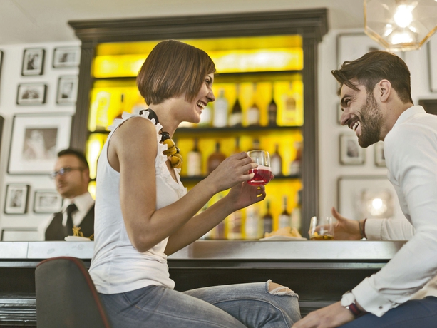 Imagen del bar/restaurante del Hotel Villa Fanny. Foto 7