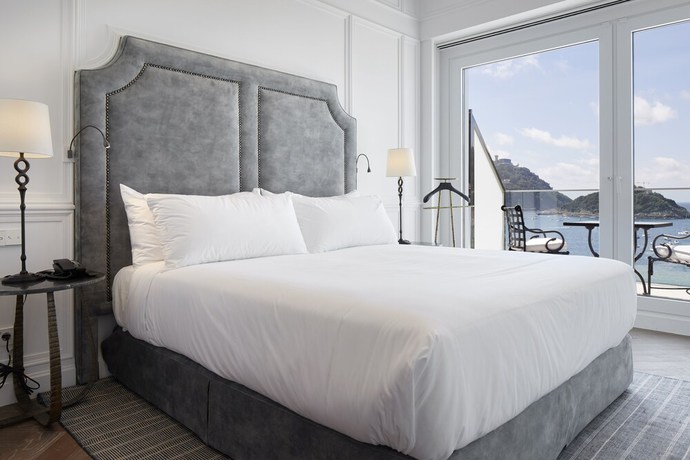 Imagen de la habitación del Hotel Villa Favorita, San Sebastián. Foto 13