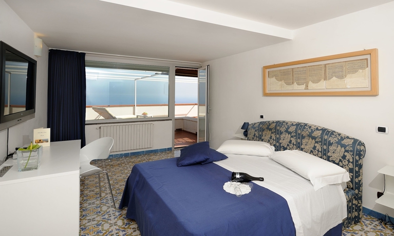 Imagen de la habitación del Hotel Villa Felice Relais. Foto 4