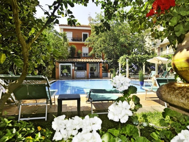 Imagen general del Hotel Villa Fernanda. Foto 12