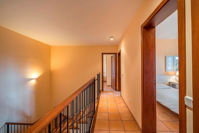 Imagen de la habitación del Hotel Villa Fetget Can Tomeu. Foto 7