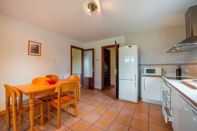 Imagen de la habitación del Hotel Villa Fetget Can Tomeu. Foto 9