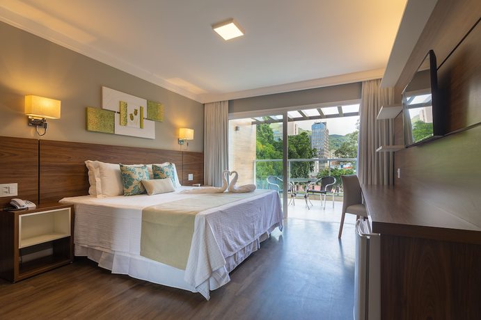 Imagen de la habitación del Hotel Villa Fiori. Foto 5