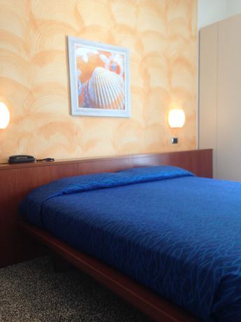 Imagen de la habitación del Hotel Villa Fiorita, Cervia. Foto 5