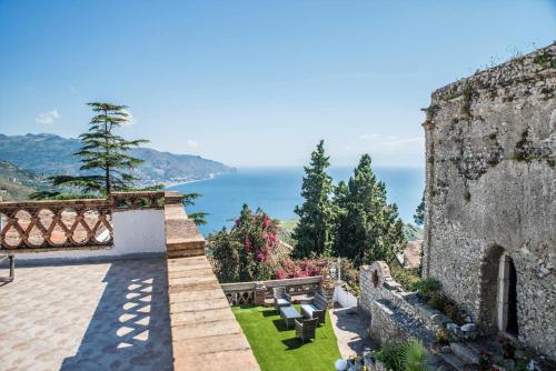 Imagen general del Hotel Villa Fiorita, Taormina . Foto 2