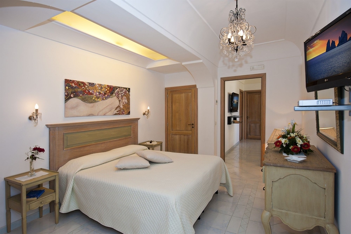 Imagen de la habitación del Hotel Villa Flavio Gioia. Foto 6