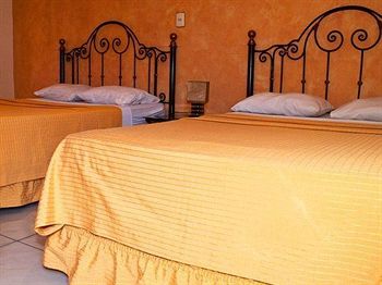 Imagen de la habitación del Hotel Villa Florencia Centro. Foto 2