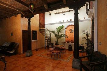 Imagen de los interiores del Hotel Villa Florencia Centro. Foto 6