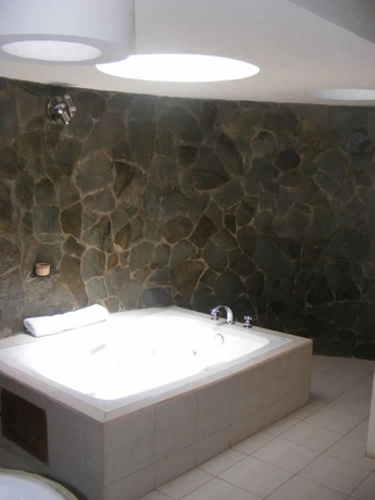 Imagen de la habitación del Hotel Villa Florencia, Turrialba. Foto 13