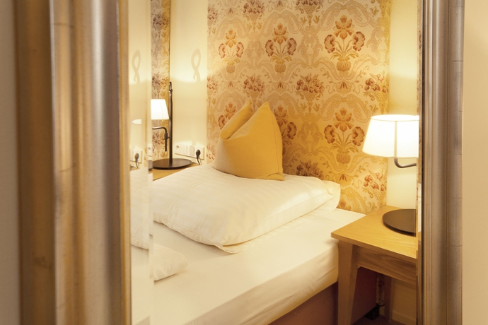 Imagen de la habitación del Hotel Villa Florentina. Foto 8