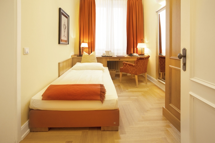 Imagen de la habitación del Hotel Villa Florentina. Foto 11