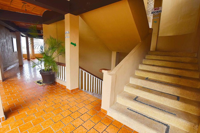 Imagen de la habitación del Hotel Villa Flores. Foto 15