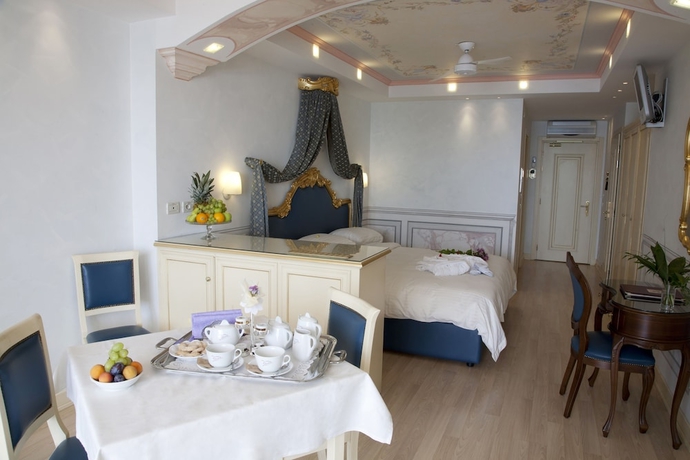 Imagen de la habitación del Hotel Villa Florida, Gardone Riviera. Foto 3