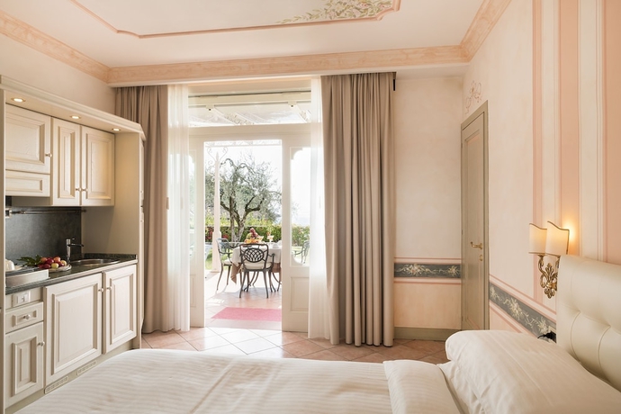 Imagen de la habitación del Hotel Villa Florida, Gardone Riviera. Foto 10