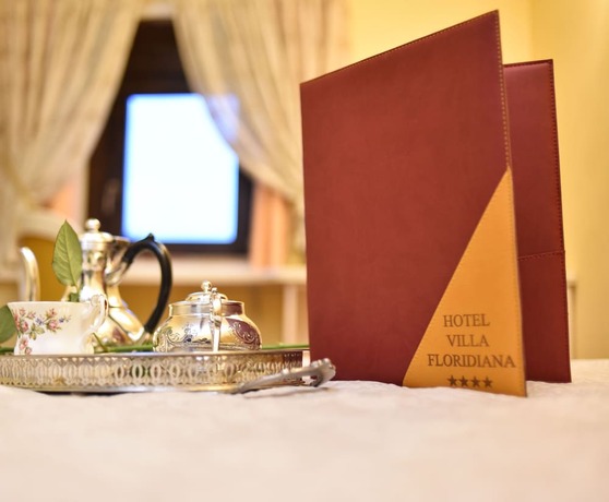 Imagen de la habitación del Hotel Villa Floridiana. Foto 19