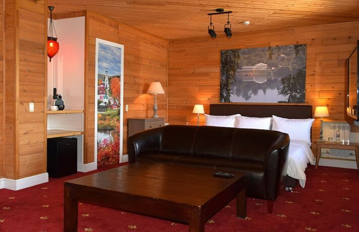 Imagen de la habitación del Hotel Villa Fortecia. Foto 20