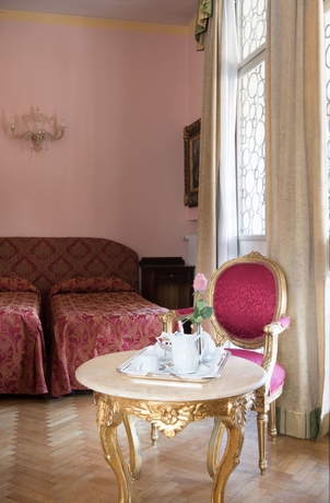 Imagen de la habitación del Hotel Villa Foscarini. Foto 14