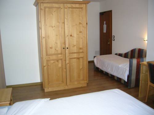 Imagen de la habitación del Hotel Villa Fosine. Foto 3