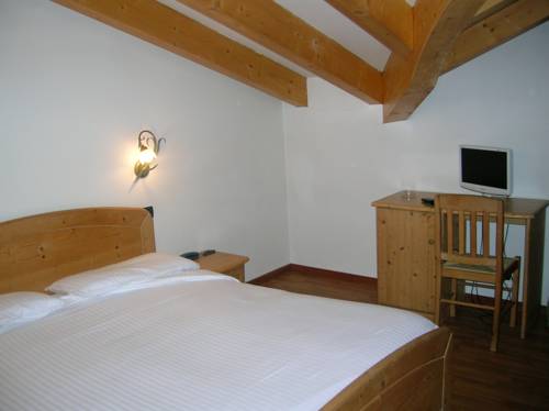 Imagen de la habitación del Hotel Villa Fosine. Foto 4