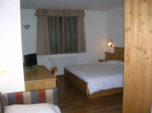 Imagen de la habitación del Hotel Villa Fosine. Foto 7
