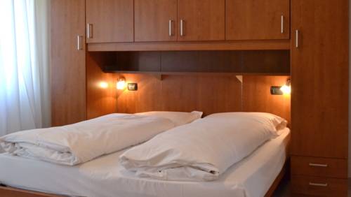 Imagen de la habitación del Hotel Villa Franca, Arco. Foto 10