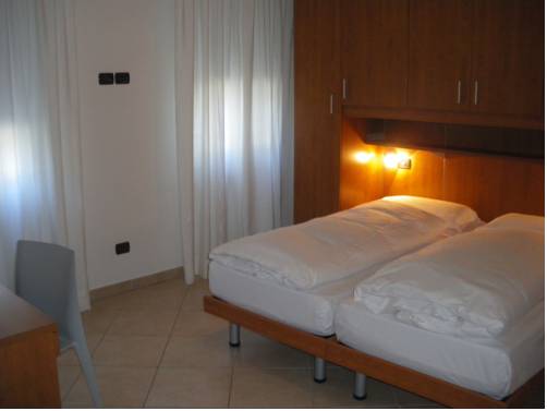 Imagen de la habitación del Hotel Villa Franca, Arco. Foto 14