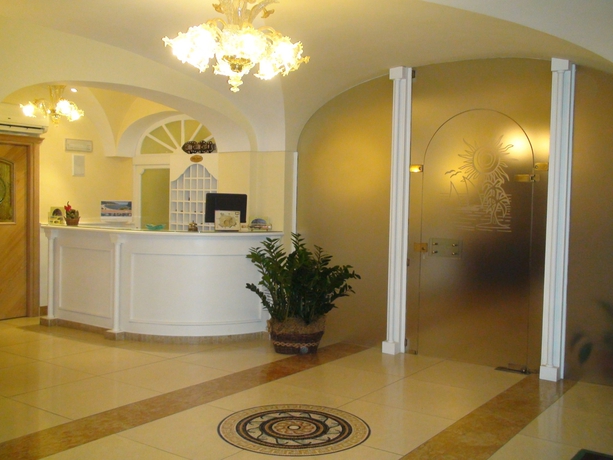 Imagen de los interiores del Hotel Villa Franca, Ischia. Foto 10