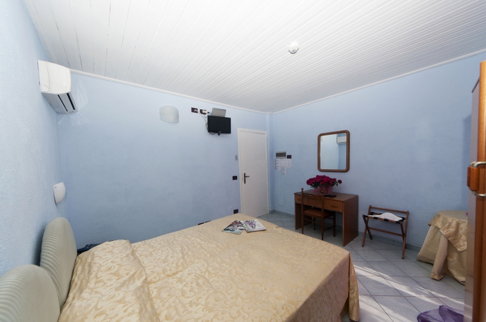 Imagen de la habitación del Hotel Villa Franca, Ischia. Foto 9