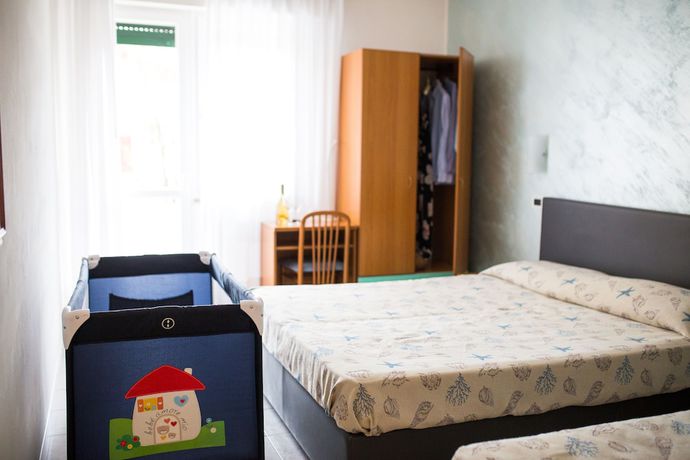 Imagen de la habitación del Hotel Villa Franca, Lignano Sabbiadoro. Foto 8