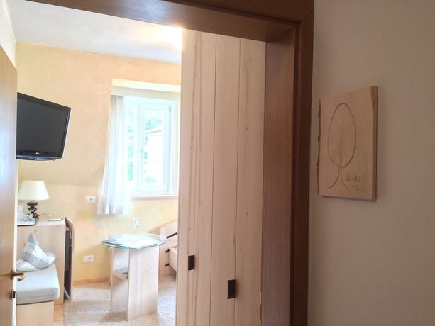 Imagen de la habitación del Hotel Villa Freiheim, Merano. Foto 14