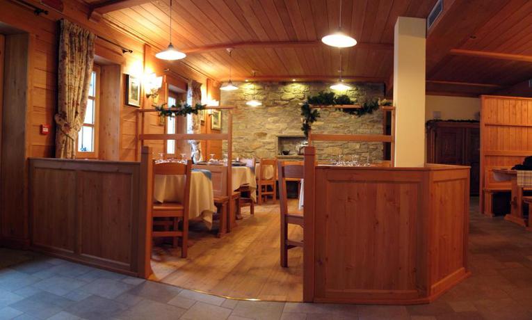 Imagen del bar/restaurante del Hotel Villa Fridau. Foto 2