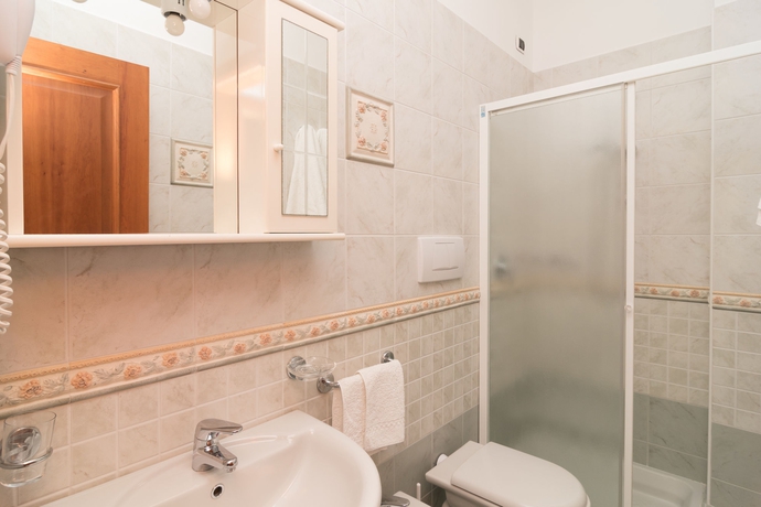 Imagen de la habitación del Hotel Villa Fumerie. Foto 13