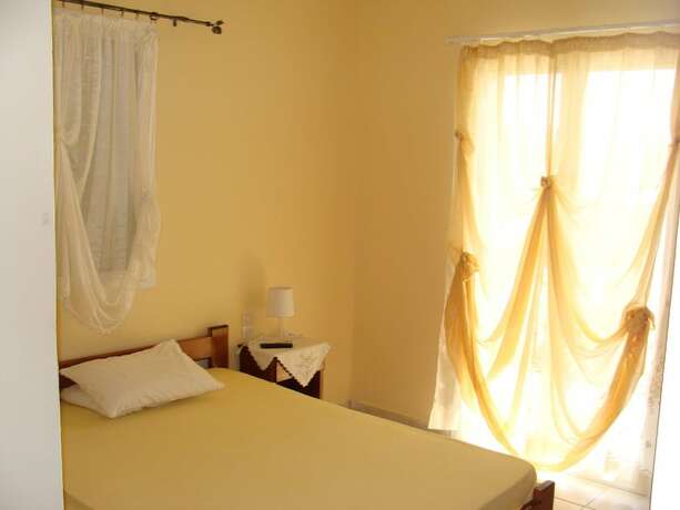 Imagen de la habitación del Hotel Villa Galini. Foto 18