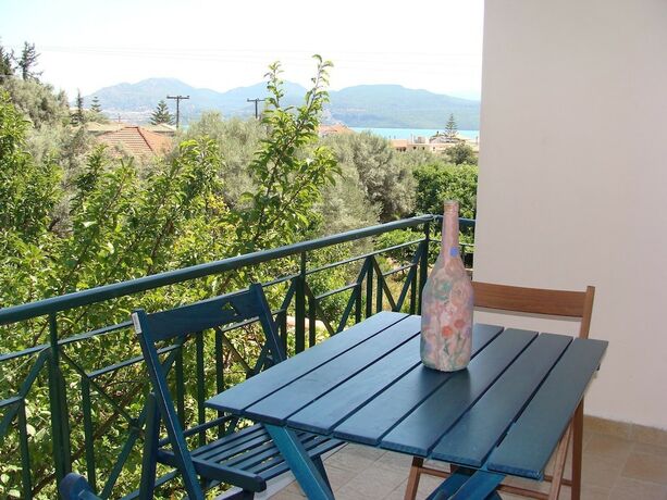Imagen de la habitación del Hotel Villa Galini. Foto 20