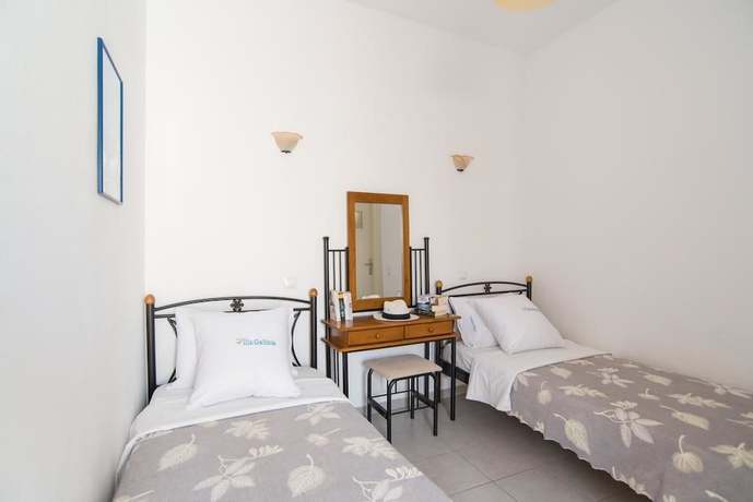 Imagen de la habitación del Hotel Villa Galinia. Foto 13