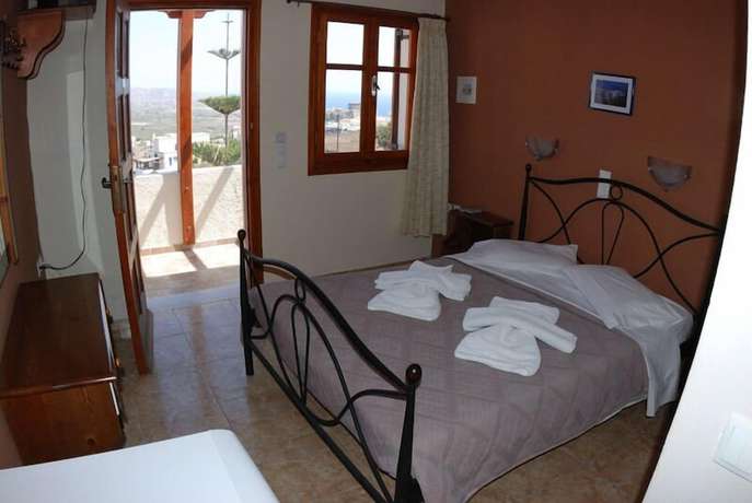 Imagen de la habitación del Hotel Villa Galinia. Foto 16