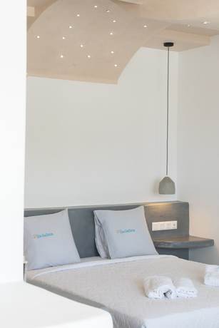 Imagen de la habitación del Hotel Villa Galinia. Foto 17