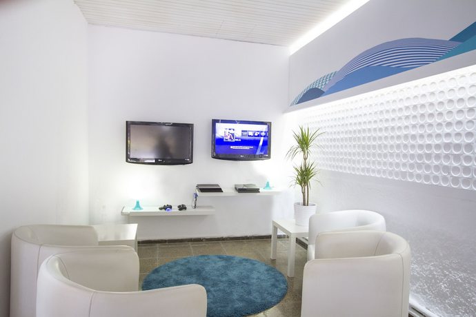 Imagen de los interiores del Hotel Villa Garbi. Foto 11