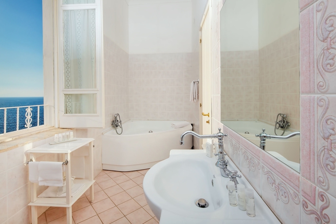 Imagen de la habitación del Hotel Villa Garden, Sorrento. Foto 3