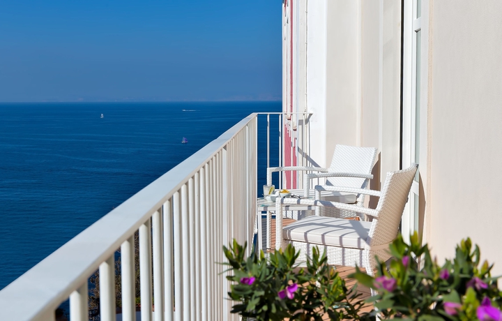 Imagen de la habitación del Hotel Villa Garden, Sorrento. Foto 6