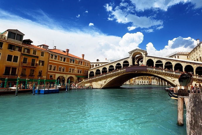 Imagen de los exteriores del Hotel Villa Gasparini. Foto 14