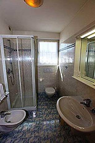Imagen de la habitación del Hotel Villa Gemmy. Foto 4