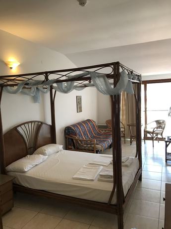 Imagen de la habitación del Hotel Villa George. Foto 6