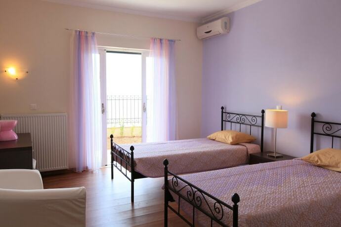 Imagen general del Hotel Villa Georgios Large Private Pool Sea Views A C Wifi - 1035. Foto 7