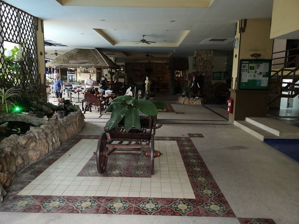 Imagen de los interiores del Hotel Villa Germania, JOMTIEN BEACH. Foto 19