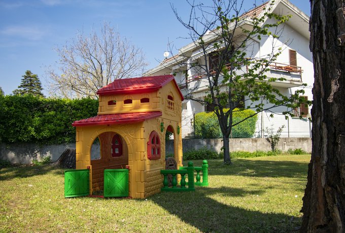 Imagen de los exteriores del Hotel Villa Giada. Foto 17