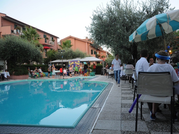 Imagen del bar/restaurante del Hotel Villa Giada Resort. Foto 2